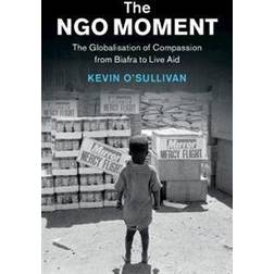 The NGO Moment (Paperback)