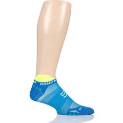 Feetures Pair Fluo Low Cut V3.0 Ultralight Racing Socks Unisex 1013 Unisex