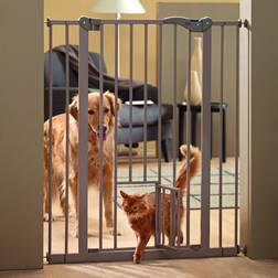 Savic 107 Dog Barrier with Cat Door