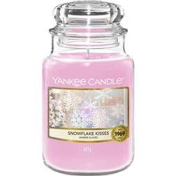 Yankee Candle Snowflake Kisses Scented Candle 623g