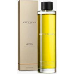 Molton Brown Re-Charge Black Pepper Aroma Reeds Refill 150ml