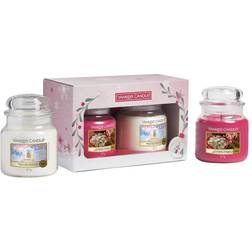 Yankee Candle Gift Set 411g Peppermint Pinwheels + 411g Snow Globe Wonderland Scented Candle