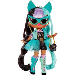 MGA LOL Surprise Tweens Masquerade Party Fashion Doll Kat Mischief with 20 Surprises Including Party Accessories and 2 Fashion Looks – Great Gift for Kids Ages 4