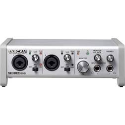 Tascam Series 102I 10-In/2-Out Usb