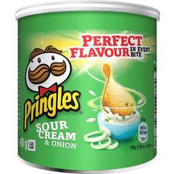 Pringles Sour Cream Onion Crisps 40g Ref N003626 Pack