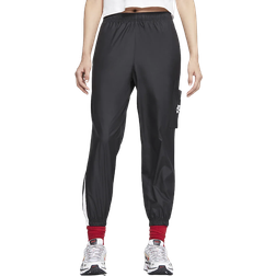Nike Sportswear Women's Woven Pants