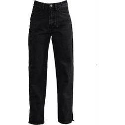 PrettyLittleThing Petite Split Hem Jeans - Black