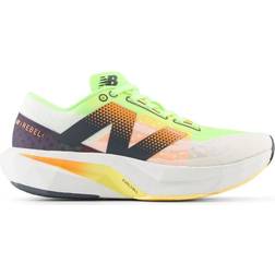 New Balance FuelCell Rebel v4 M - White/Bleached Lime Glo/Hot Mango