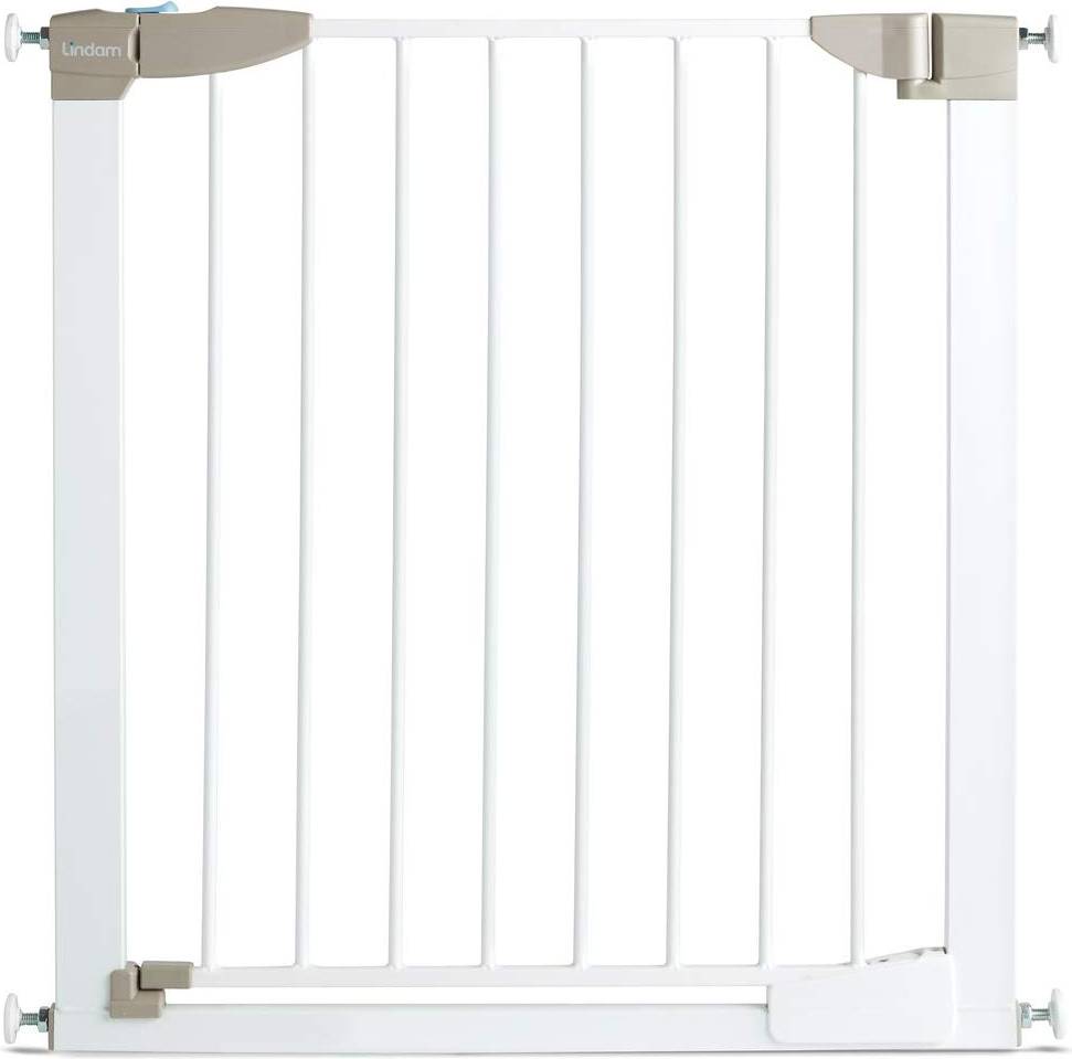 Lindam Sure Shut Axis Pressure Fit Safety Gate 76 To 82 cm White 