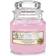 Yankee Candle Snowflake Kisses Doftljus Pink Scented Candle 105g